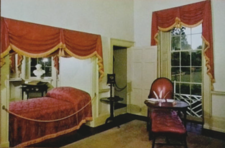 Montecello Jeffersons bedroom